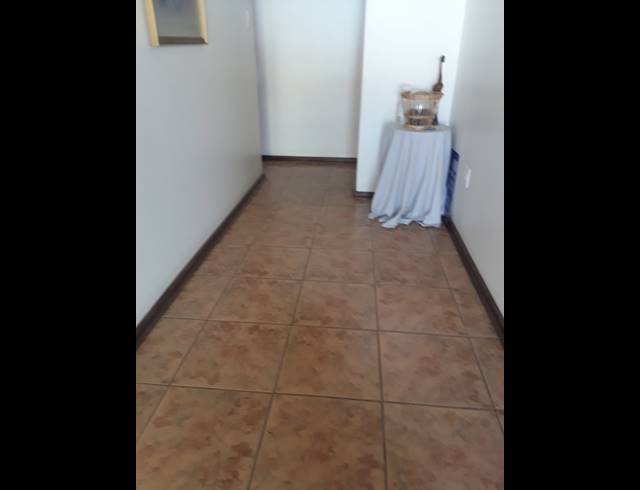3 BEDROOM HOUSE FOR SALE IN LENNOXTON